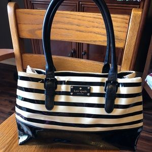 Kate spade purse